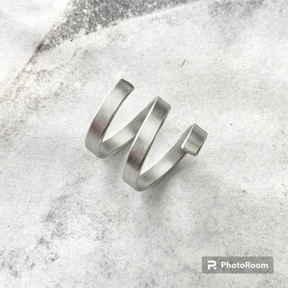 5 For $25💫Whimsigoth Silver Aluminum Coiled Band Ring